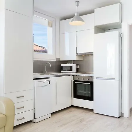 Apartamento Laura Apartment *